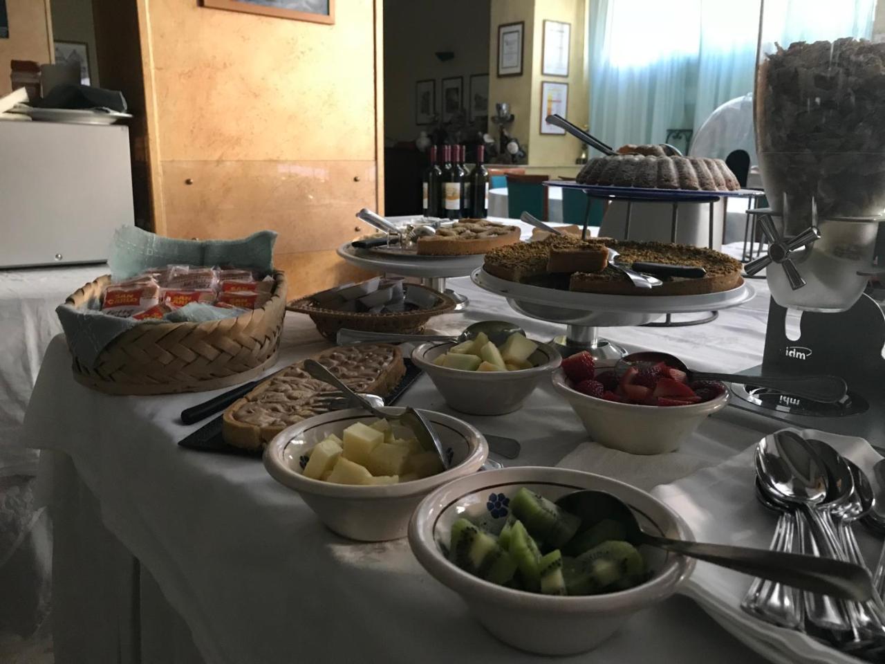 Hotel Ristorante Mommo Polistena Zewnętrze zdjęcie
